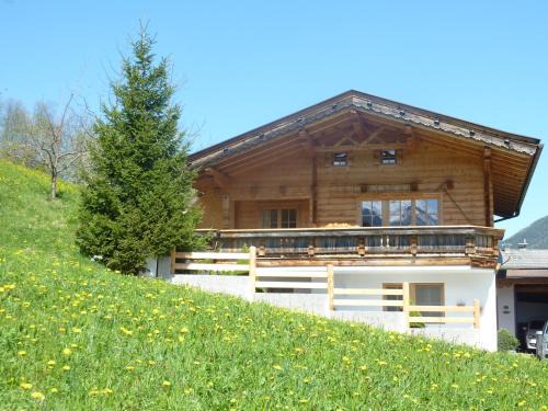 Neustift Im Stubaital House | Pet-Friendly Retreat at Ferienhaus Stubaiblick - Top Rated 9.7/10