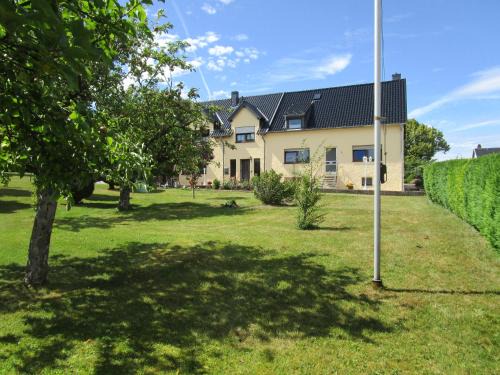 Esch House | Oceanfront Retreat at Ferienhaus Schöne Aussicht, Rated 9.2