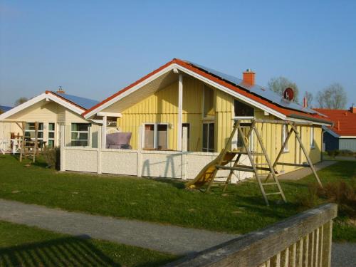 Norderteil House | Discover Ferienhaus Seeblick: 4-Star Family & Pet Friendly