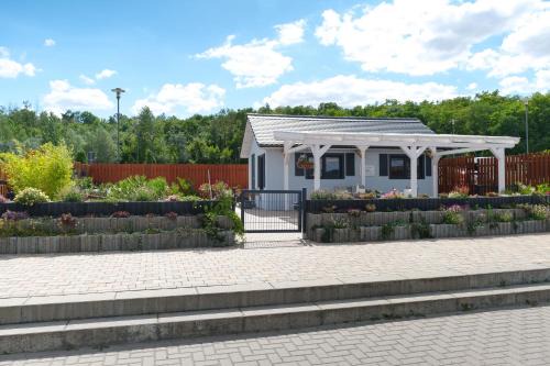 Mucheln House | Ferienhaus Seebrise- Marina Mücheln Geiseltalsee
