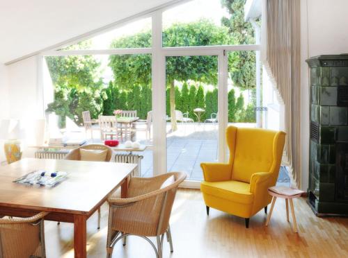 Gengenbach House | Oceanfront Ferienhaus Sunny: Guest Rated 9.7/10, Family Friendly