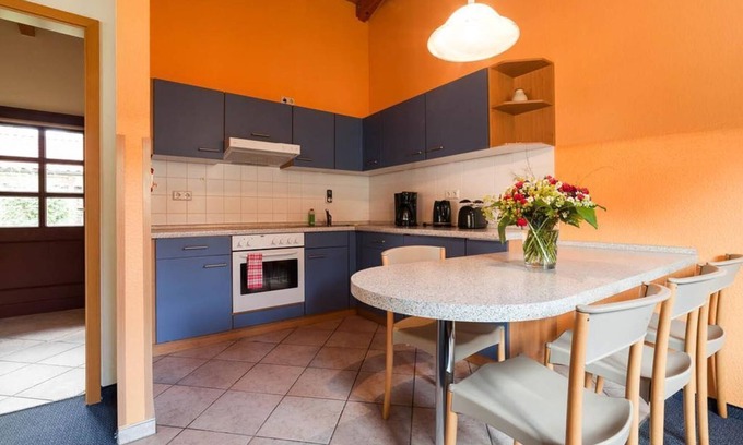 Grossschoenau Apartment | Pet-Friendly Ferienhaus Töpferblick with Spa & Pool