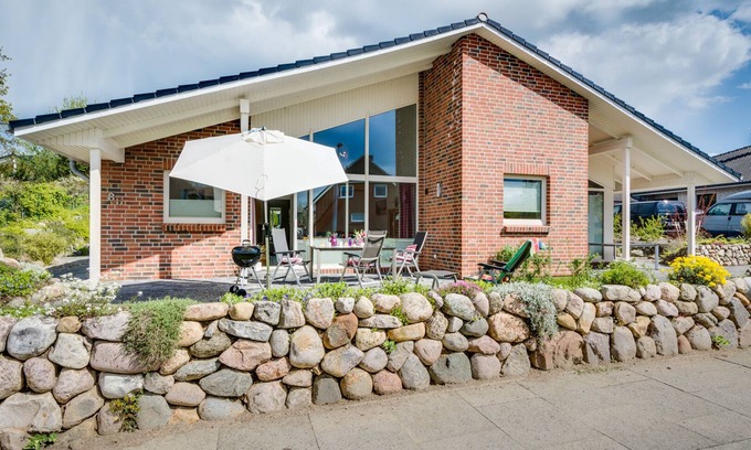 Kopperby House | Discover Ferienhaus Tim Rechts: Spa Retreat in Kappeln