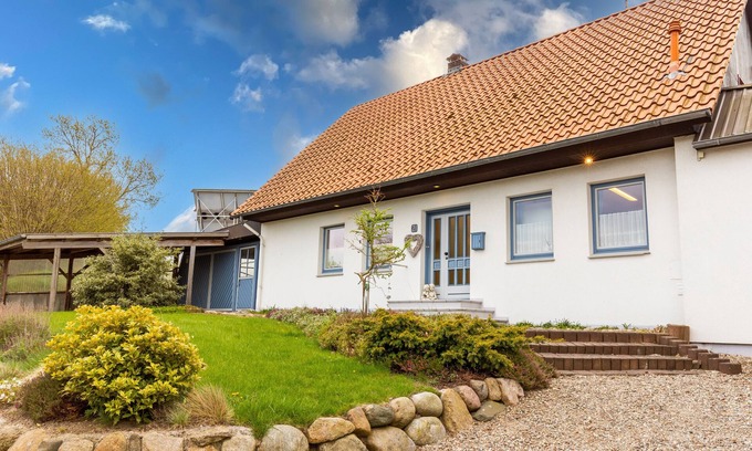 Kappeln House | Child-Friendly Ferienhaus Uwe's Huus in Kappeln - 10/10 Rated