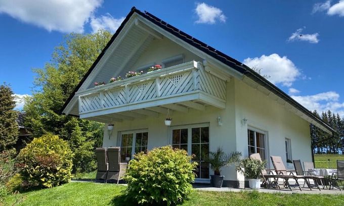 Beerheide House | Family-Friendly Getaway at Ferienhaus Vogtlandresidenz