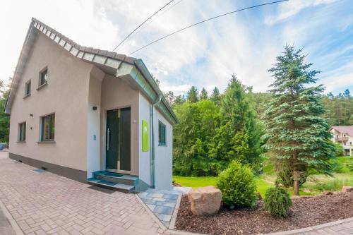 Horbach House | Discover Ferienhaus waldReich: 5-Star Spa Retreat
