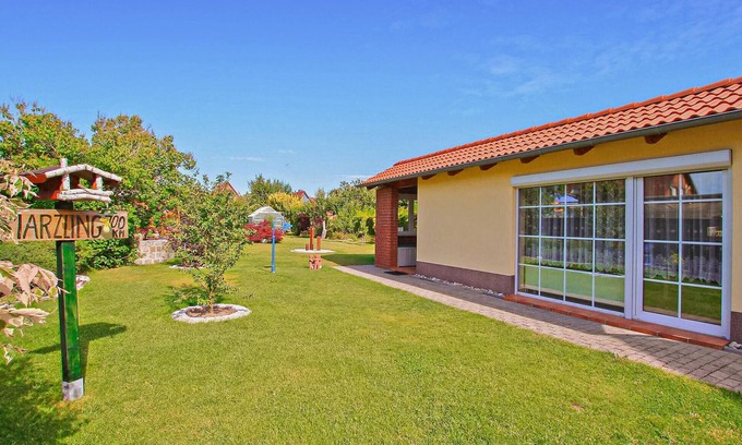 Muritz House | Cozy 1 Bedroom Accommodation in Waren (Müritz) with Spa