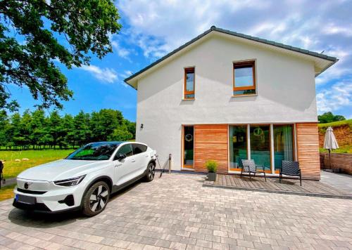Ellrich House | Discover Ferienhaus Werna: Oceanfront Retreat with Breakfast