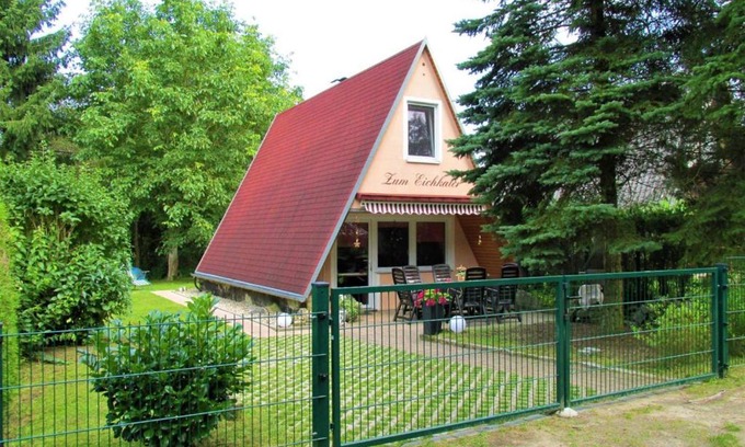 Perlin House | Explore Ferienhaus Zum Eichkater by Duemmer See