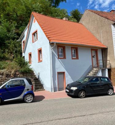Wald-Michelbach House | Pet-Friendly Retreat at Ferienhaus zum Ulfenbachtal
