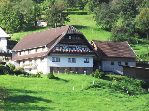 Bad Peterstal-Griesbach Apartment | Ferienhof Brutoni