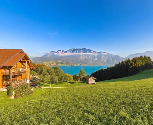 Unterach am Attersee House | Relax at Ferienhof Margarethengut: Oceanfront Escape