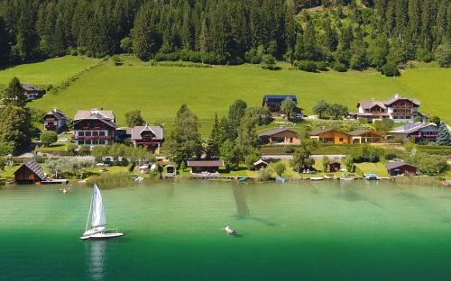 Neusach House | Relax at Ferienhof Obergasser with Private Beach & Spa