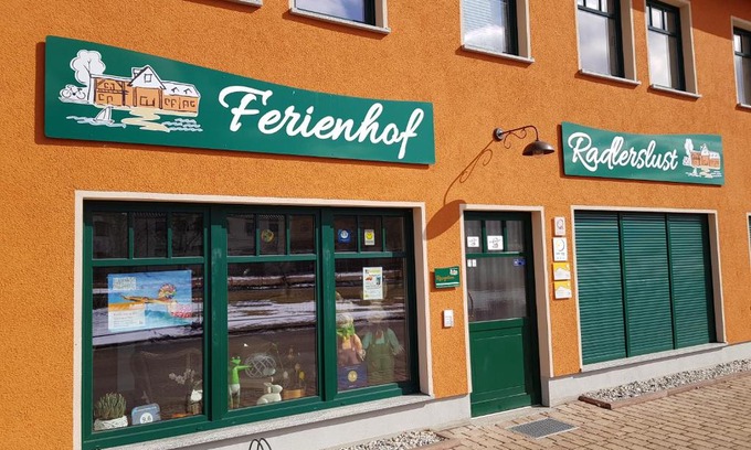 Groskoschen Apartment | Oceanfront Getaway at Ferienhof Radlerslust - Rated 9/10