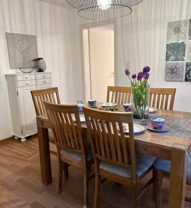 Gellinghausen Apartment | Unforgettable Stays at Riekeshof: 4-Star, Pet-Friendly Oasis
