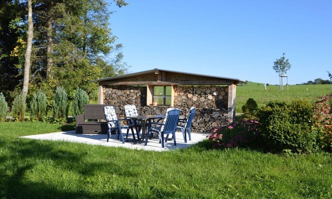 Altusried Apartment | Ferienhof Schönmetzler