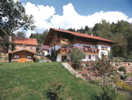 Spiegelau House | Family-Friendly Getaway at Ferienhof Scholz - Rated 9.1/10