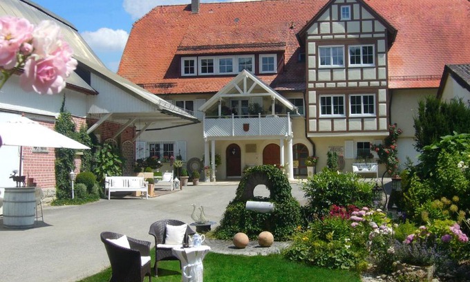 Rot am See Apartment | Discover Ferienidyll Aumühle "Muswiese" with Ocean Views