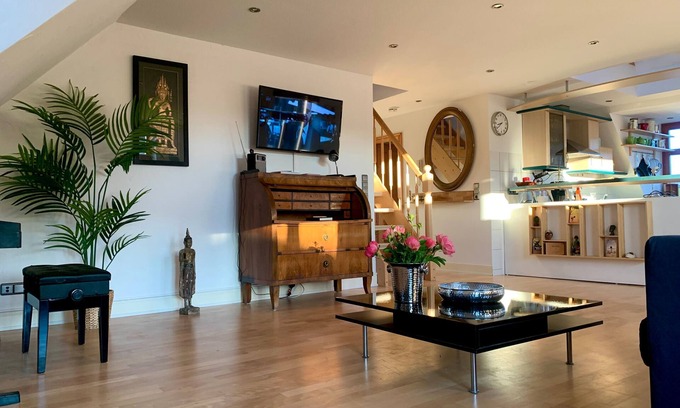 Schwerin Apartment | Family-Friendly Ferienloft Am Ziegenmarkt Schwerin Awaits