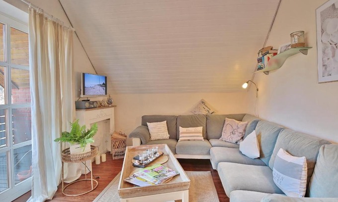 Klingberg Apartment | Inviting Ferienparadies Klingberg with Family-Friendly Amenities