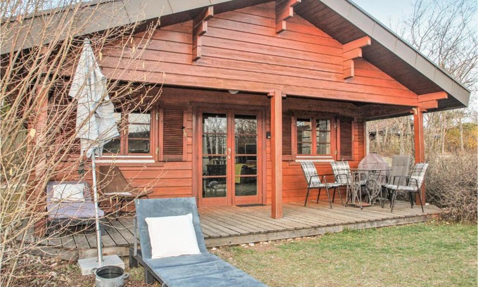 Hayingen House | Family-Friendly Ferienpark Lauterdrfle with Hot Tub & Kitchen