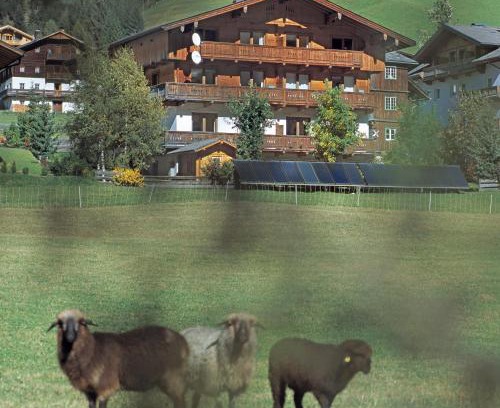 Innervillgraten Apartment | Discover Ferienpension Senfter: Top-Rated Getaway Awaits