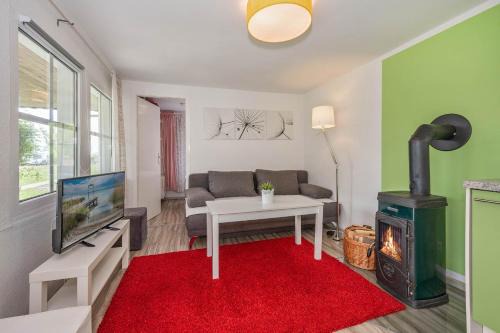 Luetow Apartment | Family-Friendly Retreat at Ferienresort Möwenort Lütow