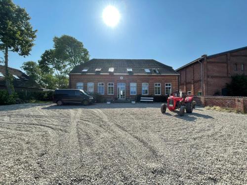 Wenkendorf Apartment | Oceanfront Retreat: Ferienvermietung Klakus Awaits You