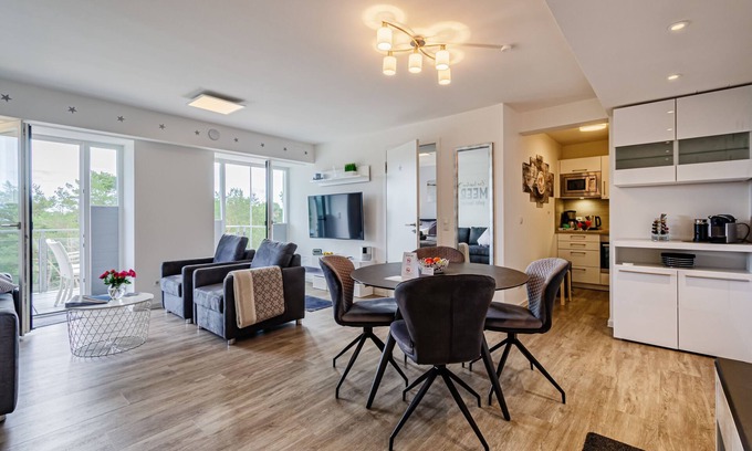 Prora Apartment | Comfortable 63m² Apartment for 4 Guests in Binz OT Prora