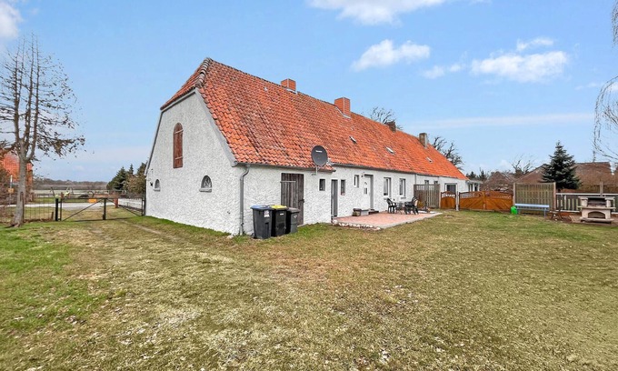 Muritz Apartment | Pet-Friendly 1 Bedroom Stay in Eldetal OT Wredenhagen