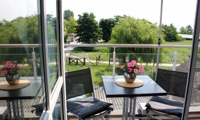 Althagen Apartment | Scenic Ahrenshoop Harbor Retreat with Spa and Balconies