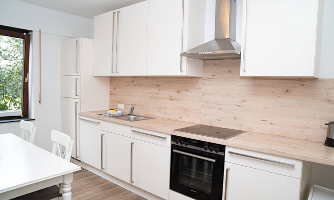 Rabenkirchen Apartment | Spacious Apartment for 6 Guests in Rabenkirchen-Faulück