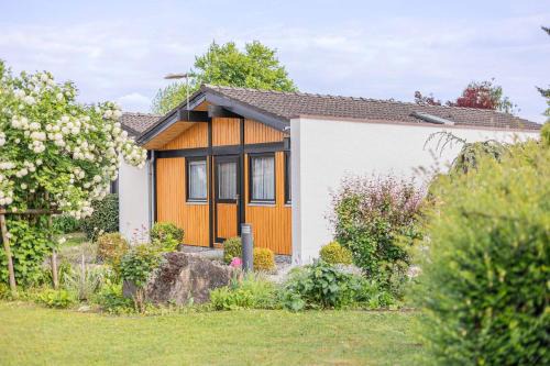 Immenstaad am Bodensee House | Delightful Ferienwohnpark Immenstaad: Child-Friendly Retreat