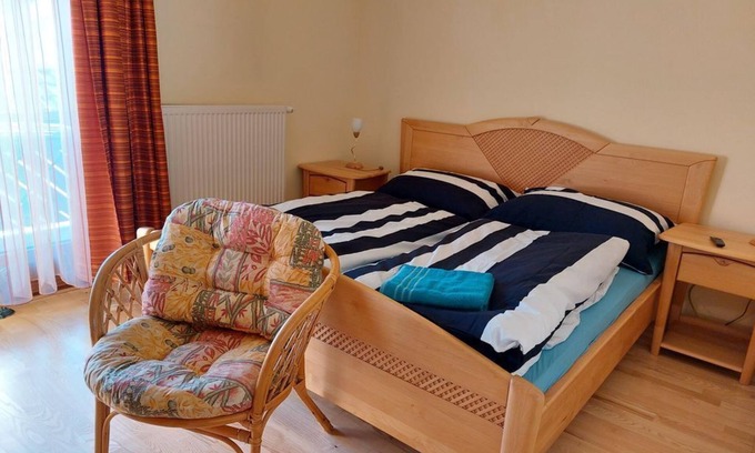 Sankt Veit an der Glan Apartment | Family-Friendly Ferienwohnung Taggenbrunn with Kitchen Access