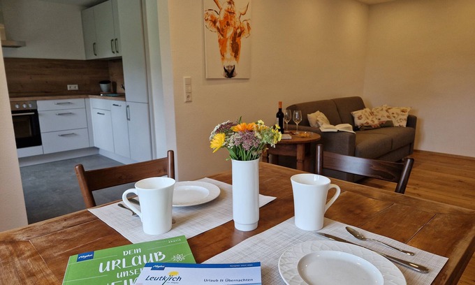Herlazhofen Apartment | Experience Ferienwohnung Ewigkeit with Pool and Spa Amenities
