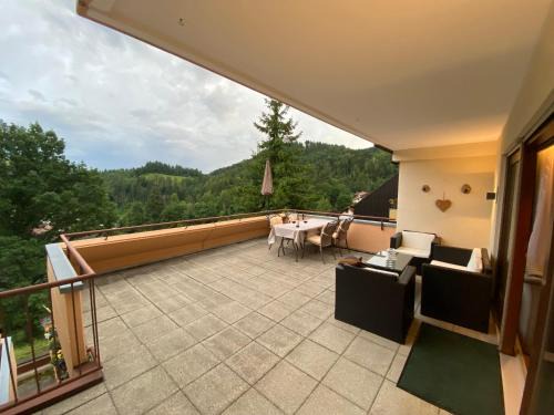 Schoenau im Schwarzwald Apartment | Cozy Ferienwohnung Schönblick - Rated 8.8 by Guests