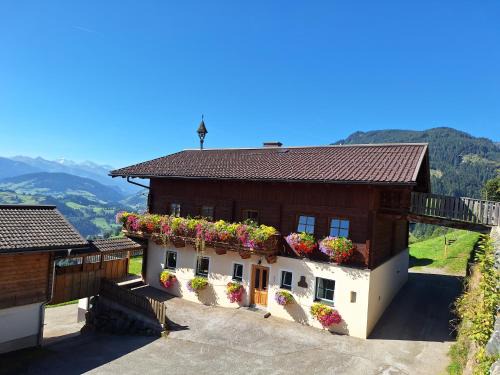Sankt Veit im Pongau Apartment | Oceanfront Ferienwohnung Reicherhof with 9.6/10 Rating