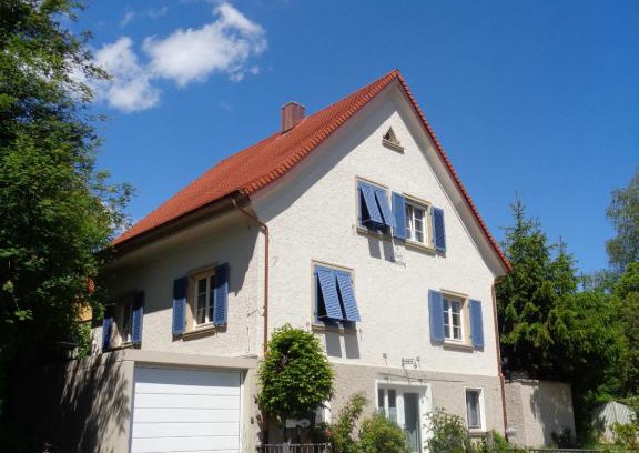 Busingen am Hochrhein Apartment | Oceanfront Getaway at Ferienwohnung am Sonnenberg