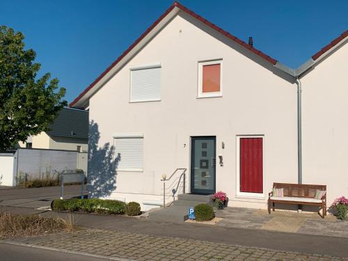 Dettingen an der Erms Apartment | Family-Friendly Ferienwohnungen Holder with High Guest Ratings