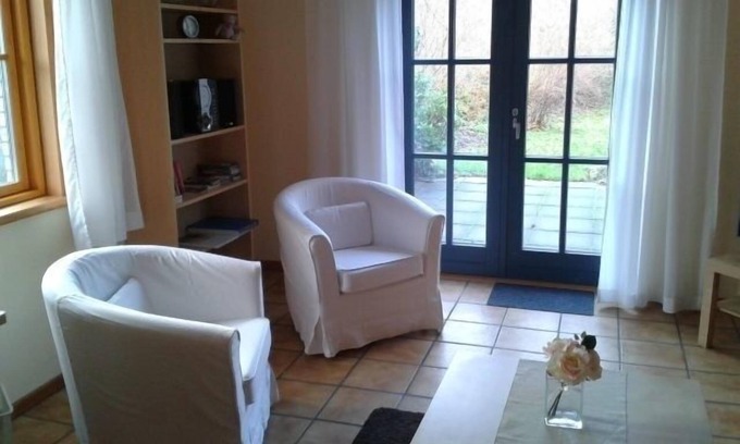 Loopstedt Apartment | Spacious Apartment for 4 with Kitchen in Fahrdorf-Loopstedt