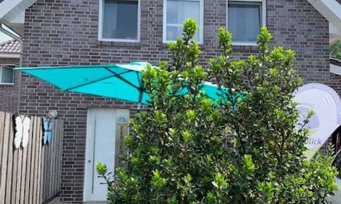 Leeden Apartment | Discover Teutoblick Leeden: Pet-Friendly Ocean View Stay