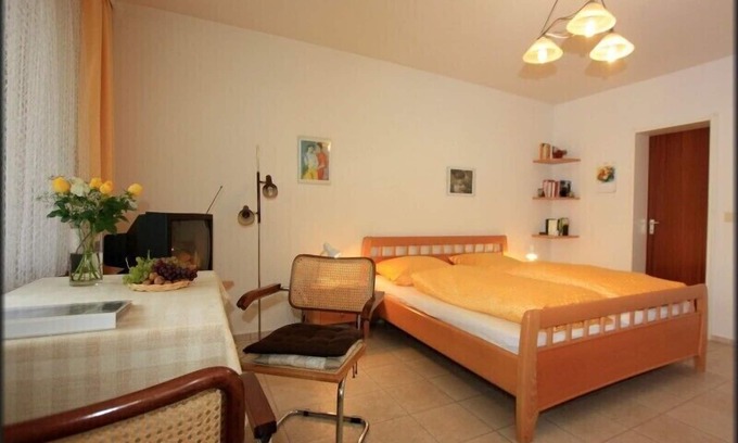 Bad Bellingen Apartment | Cozy Ferienwohnung: Guest Rated 10/10 with Breakfast Included