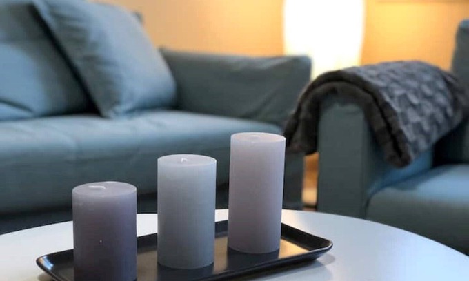 Obstfelderschmiede Apartment | Cozy Ferienwohnung 2 Alte Schule with Breakfast & Kid-Friendly