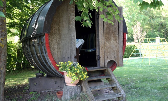 Iphofen Apartment | Family-Friendly Ferienwohnung 2 Silvaner with Breakfast