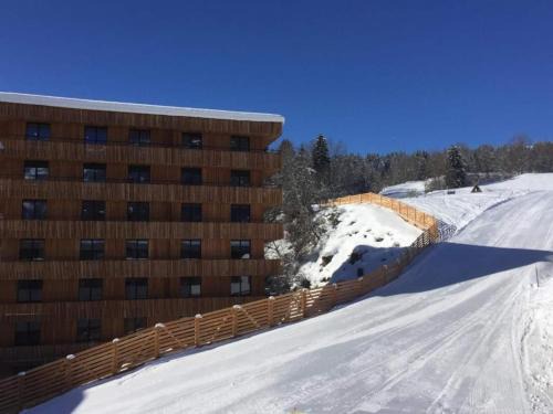 Flims Apartment | Cozy 3.5 Room Apartment Near Ski and Bike Trails