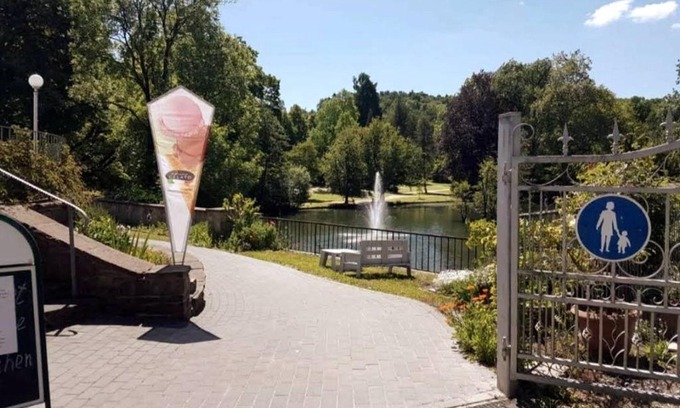 Georgsmarienhuette Apartment | Family-Friendly Ferienwohnung 305 Near Kasinopark