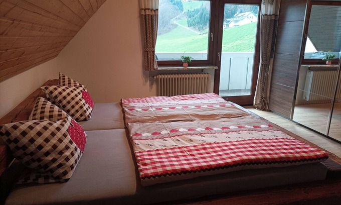 Oberharmersbach Apartment | Cozy 1-Bedroom Apartment with Breakfast & Child-Friendly Amenities