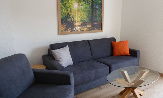 Bad Fredeburg Apartment | Cozy 2-Bedroom Apartment with Kitchen & Breakfast Included
