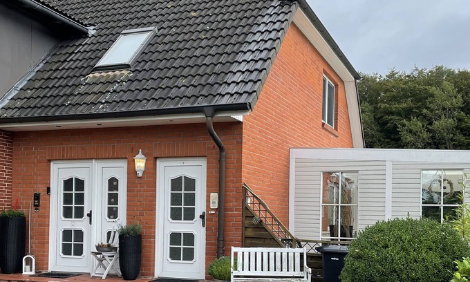 Soren Apartment | Relax at Ferienwohnung Ahoi: Pet Friendly with Spa & Hot Tub