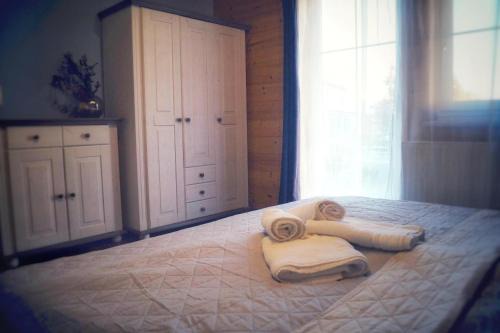 Radfeld Apartment | Top-Rated Ferienwohnung Alpbachtal with Family-Friendly Amenities